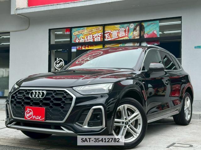 Audi Q5 2021-12 7813881-7