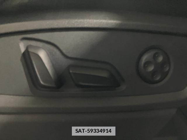 Audi Q5 2021-03 7814092-18