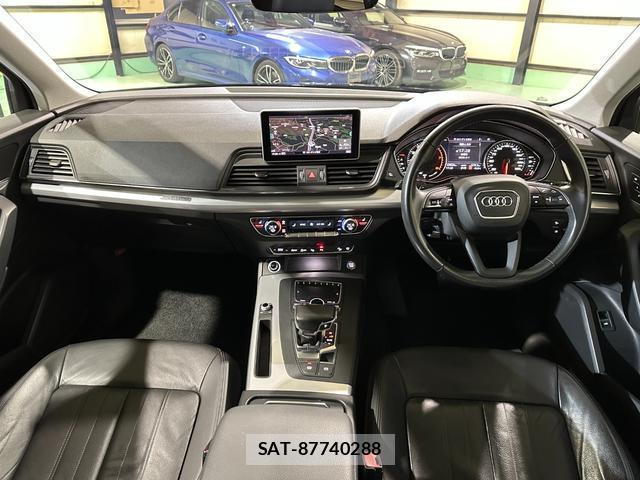 Audi Q5 2017-09 7814100-2