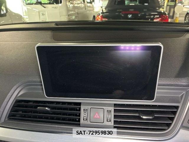 Audi Q5 2018-08 7814973-4