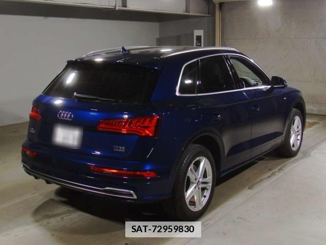 Audi Q5 2018-08 7814973-9