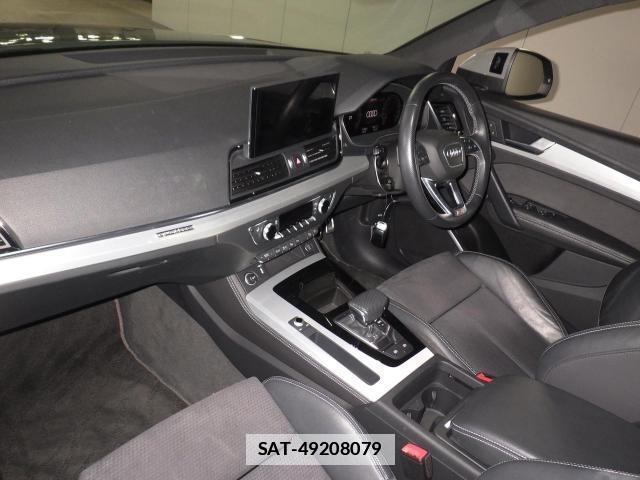 Audi Q5 2021-06 7815210-2