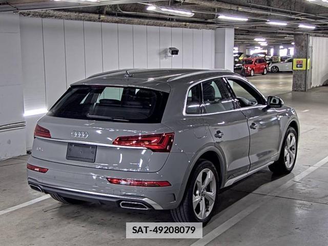 Audi Q5 2021-06 7815210-3