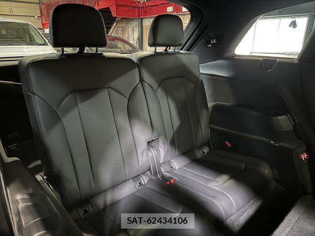 Audi Q7 2017-05 7814118-8