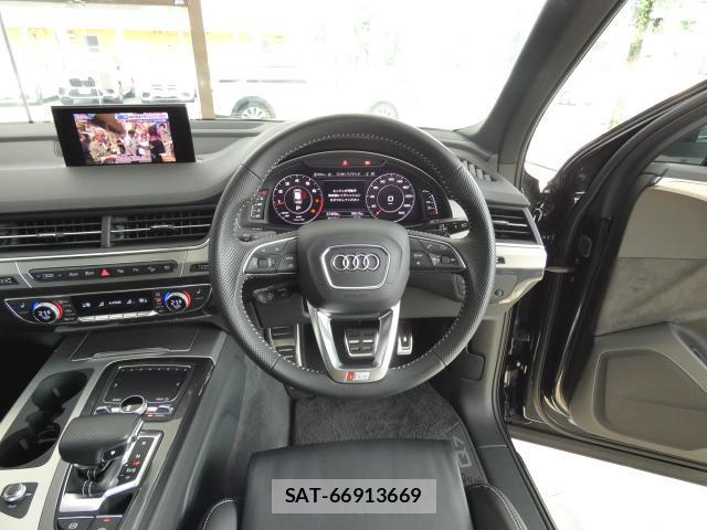 Audi Q7 2019-05 7820242-11