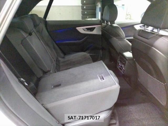 Audi Q8 2021-03 7811798-3