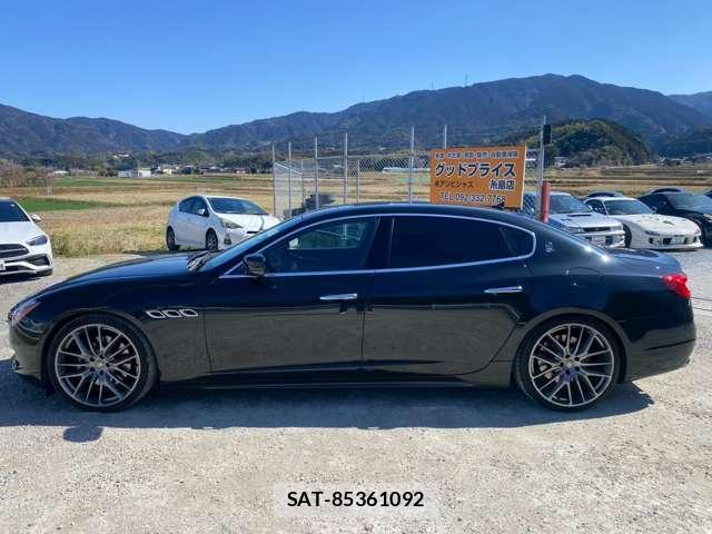 Maserati QUATTROPORTE 2015-09 7812499-14