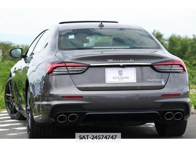 Maserati QUATTROPORTE 2021 7818673-1