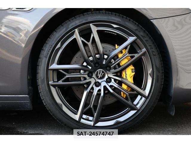 Maserati QUATTROPORTE 2021 7818673-17