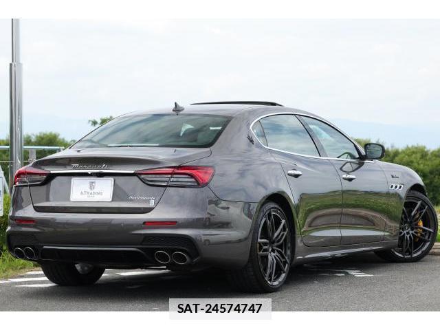 Maserati QUATTROPORTE 2021 7818673-5