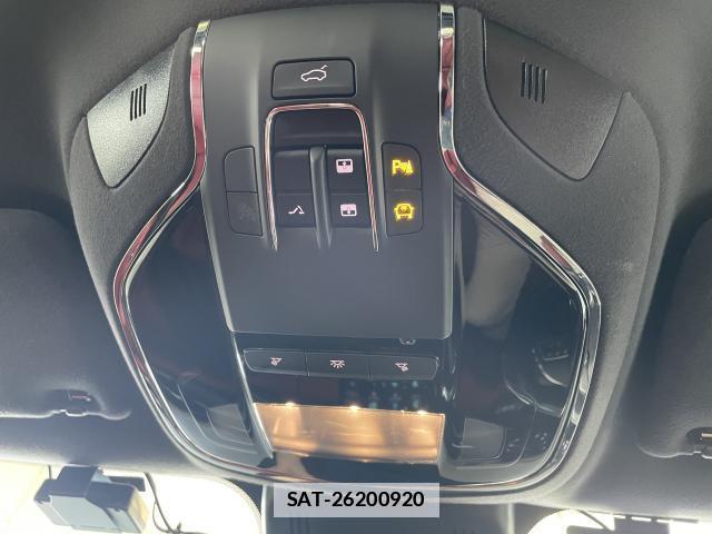 Maserati QUATTROPORTE 2021-12 7818829-19
