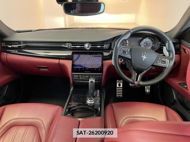 Maserati QUATTROPORTE 2021-12 7818829-2