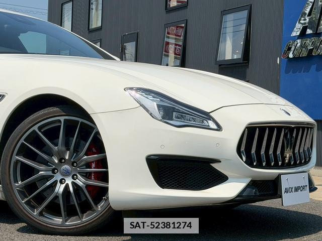 Maserati QUATTROPORTE 2017-09 7820231-4