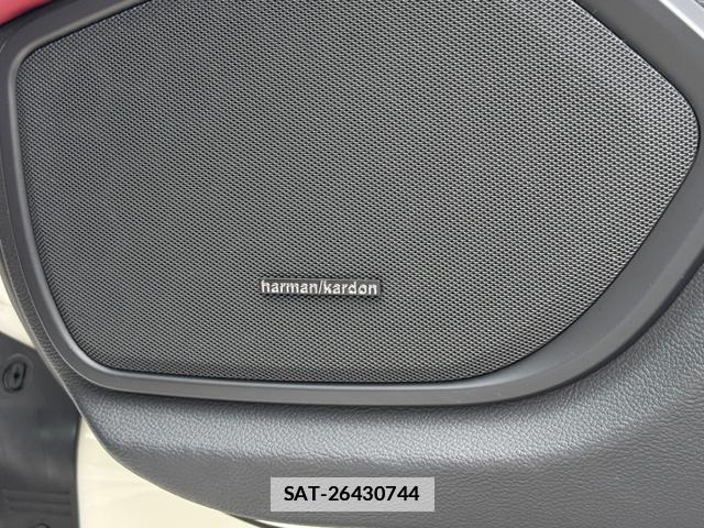 Maserati QUATTROPORTE 2019-12 7820402-10
