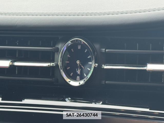 Maserati QUATTROPORTE 2019-12 7820402-12