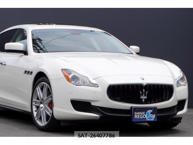 Maserati QUATTROPORTE 2017-07 7820601-5