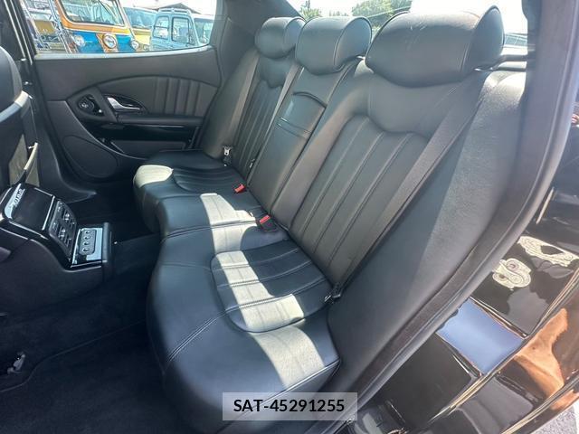 Maserati QUATTROPORTE 2010-04 7820848-5