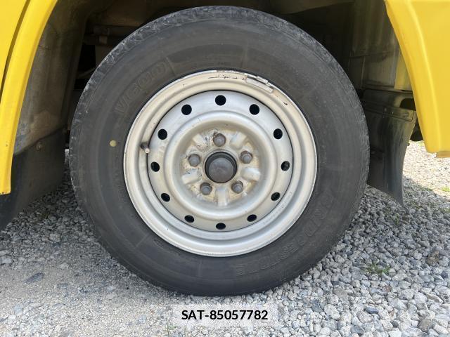 Toyota QUICK DELIVERY 1996-05 7812837-13