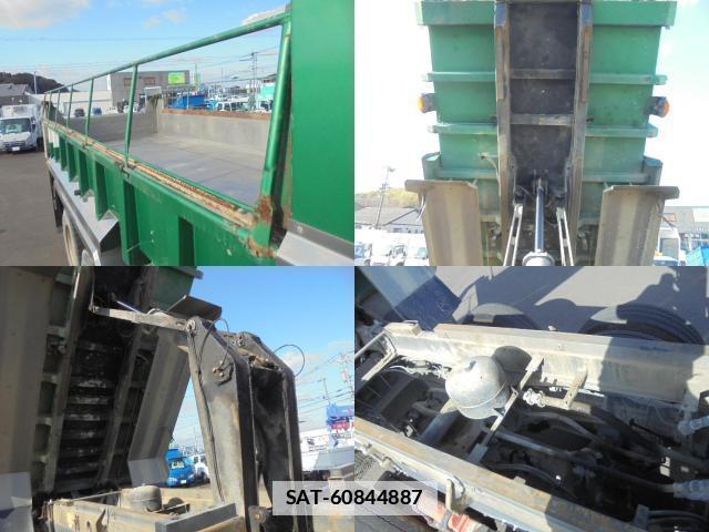 UD Trucks QUON 2011-09 7819509-17