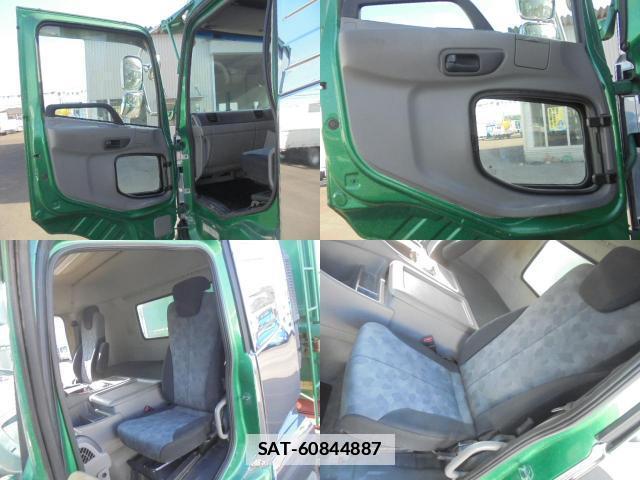 UD Trucks QUON 2011-09 7819509-3