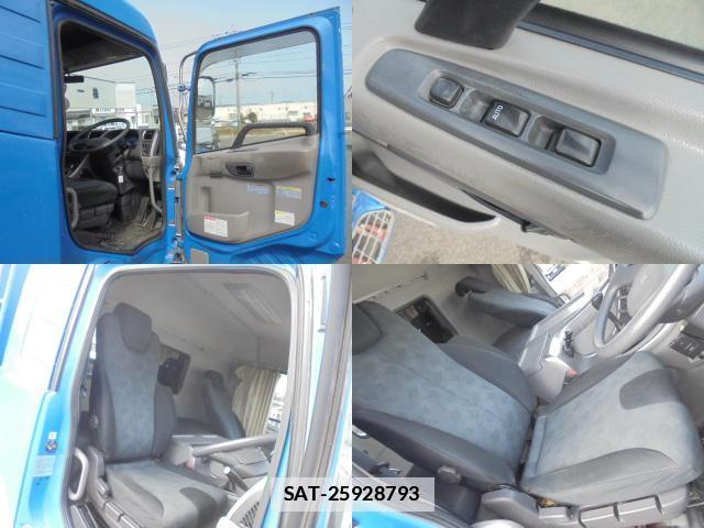 UD Trucks QUON 2015-06 7819510-9