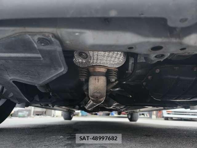 Subaru R1 2005-04 7812931-19
