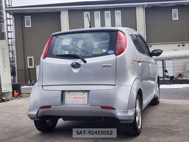 Subaru R2 2017-01 7813015-6