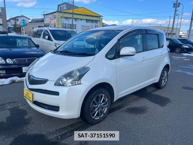 Toyota RACTIS 2011-02 7816984-0