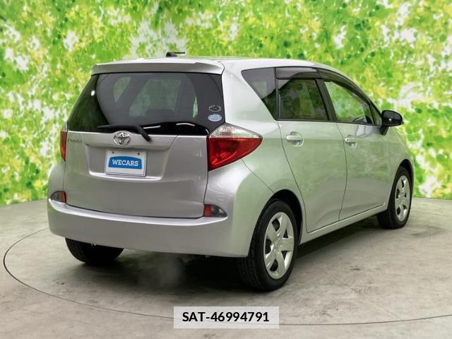 Toyota RACTIS 2011-03 7821769-2