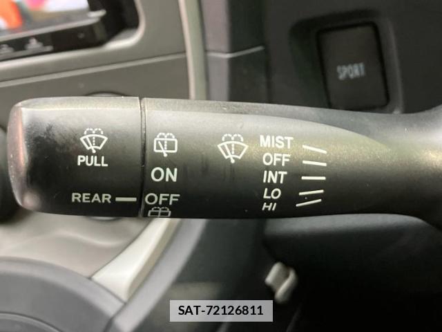 Toyota RACTIS 2011-09 7822096-15