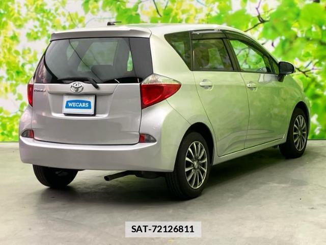 Toyota RACTIS 2011-09 7822096-2