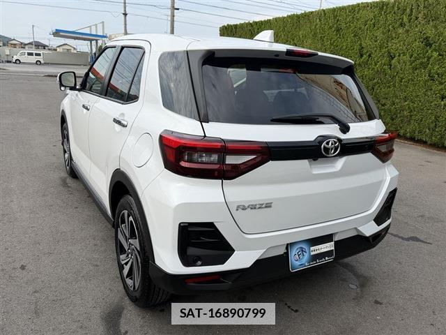 Toyota RAIZE 2024-11 7814527-9