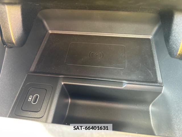 Land Rover RANGE ROVER VELAR 2024-04 7812438-15