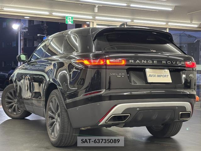Land Rover RANGE ROVER VELAR 2018-07 7812575-1