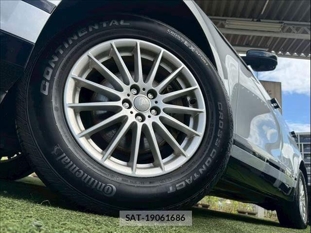 Land Rover RANGE ROVER VELAR 2018-07 7818529-18