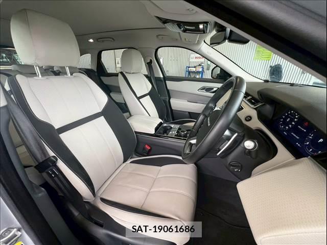 Land Rover RANGE ROVER VELAR 2018-07 7818529-6