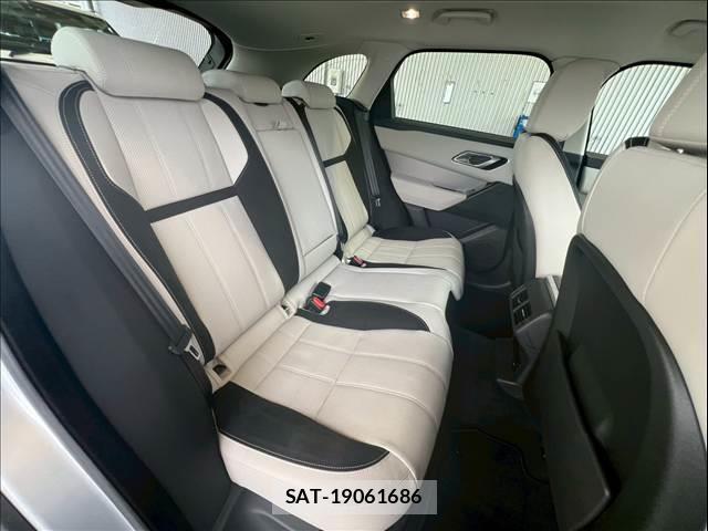 Land Rover RANGE ROVER VELAR 2018-07 7818529-7