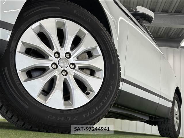 Land Rover RANGE ROVER VELAR 2019-05 7823226-18