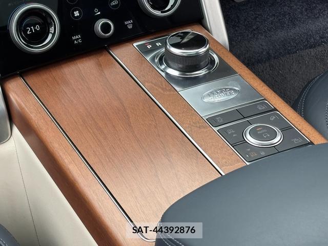 Land Rover RANGE ROVER 2019-01 7812573-6