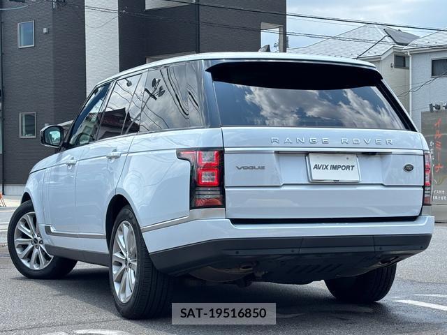 Land Rover RANGE ROVER 2017-09 7812574-1