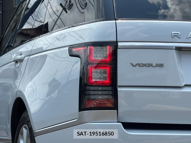 Land Rover RANGE ROVER 2017-09 7812574-3
