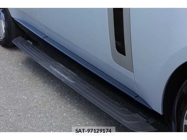 Land Rover RANGE ROVER 2023-02 7818651-12