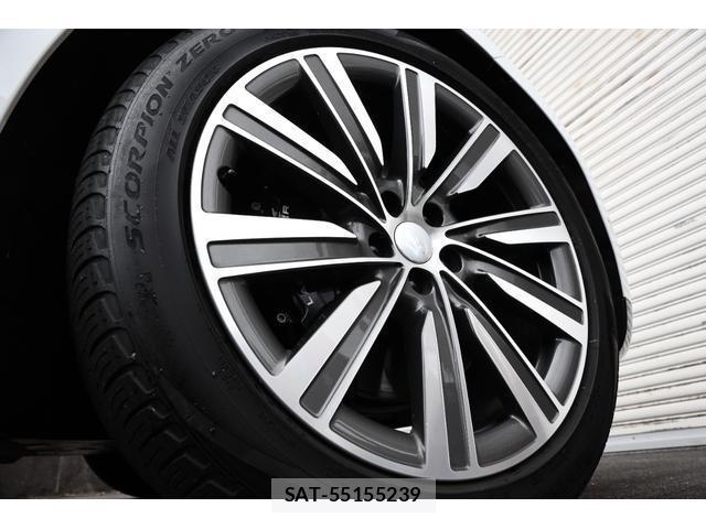 Land Rover RANGE ROVER 2024-05 7818658-8