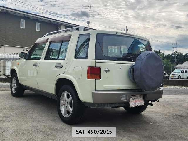 Nissan RASHEEN 1996-04 7812934-7