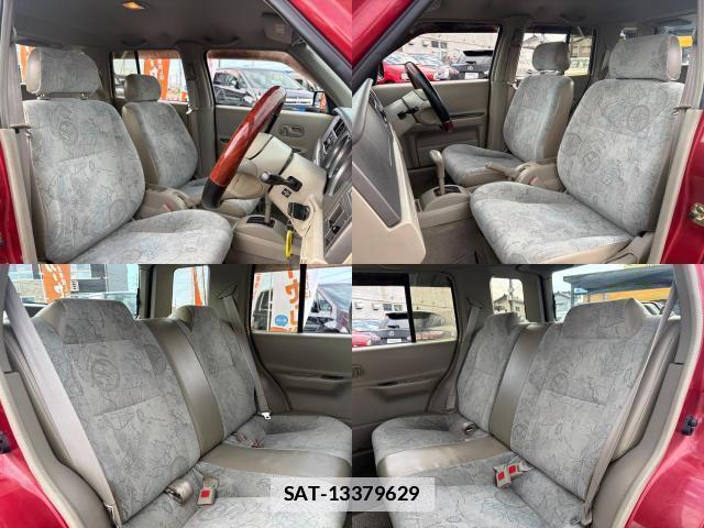 Nissan RASHEEN 1998-10 7819137-8