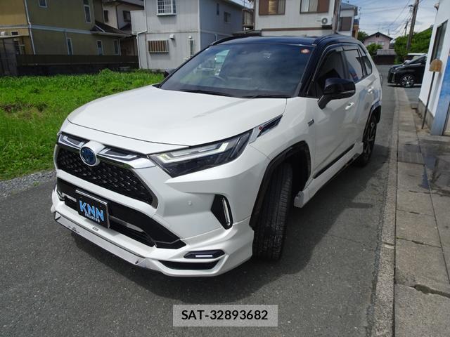 Toyota RAV4 PHV 2021-12 7812079-2