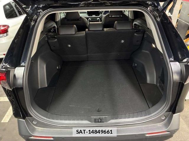 Toyota RAV4 2025-01 7811724-5
