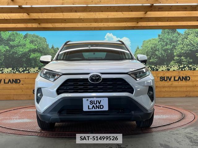Toyota RAV4 2019-06 7816255-13