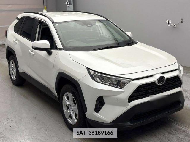 Toyota RAV4 2021-05 7816640-3