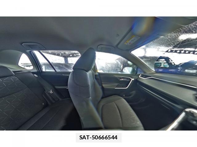 Toyota RAV4 2023-07 7816696-5